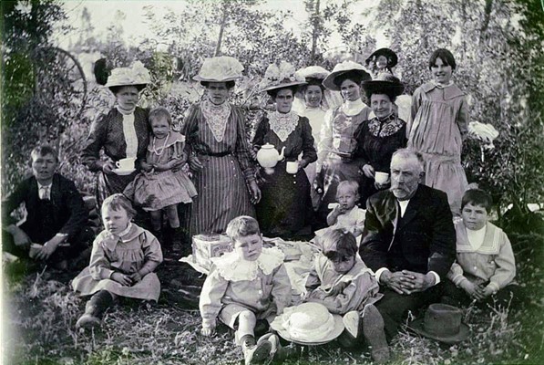 Historic Photos - Meeka picnic copy